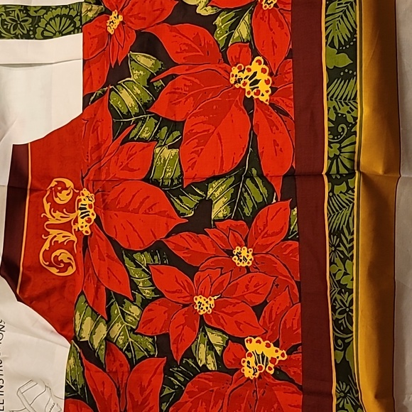 NWOT JoAnn Fabrics Easy Sew Apron Panel "Poinsettia" - Picture 2 of 7